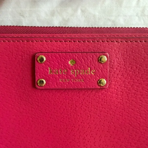 Kate Spade Pink Wristlet Wallet - Picture 3 of 12